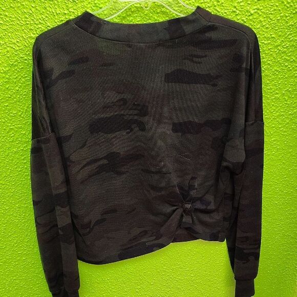 Sanctuary Black Camouflage Cardigan - Picture 3 of 3